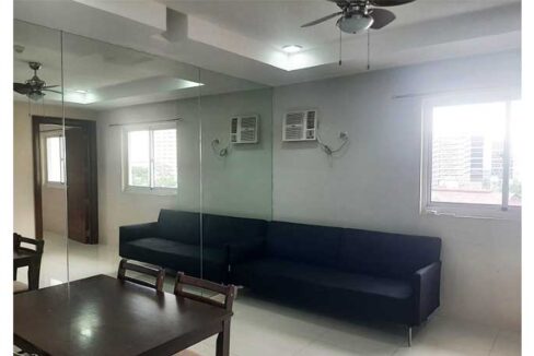 midori-1br-2cr-living-dining