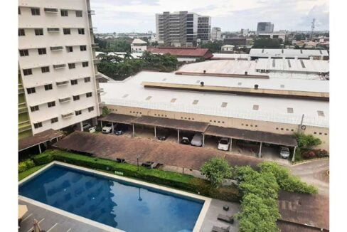 midori-1br-2cr-view-from-living