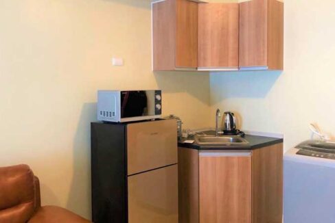 84-rent-IT-Park-4-kitchen1