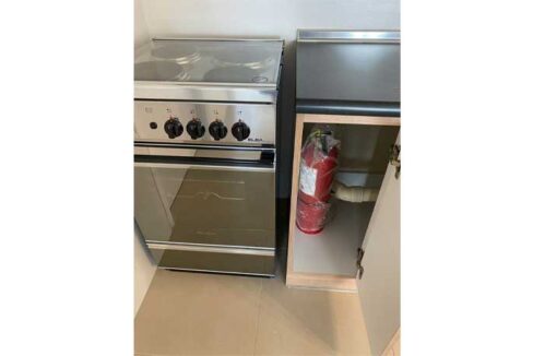 87-rent-IT-Park-5-kitchen2