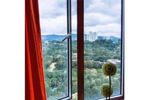 90-rent-avidariala-1br-5-dining2