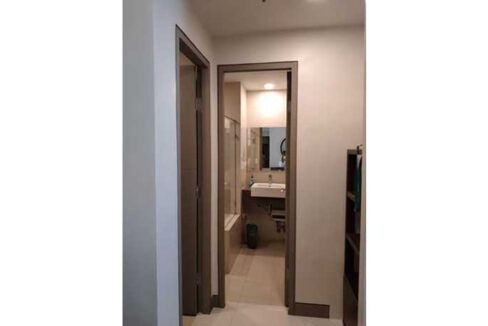 13-onepacificresidences-t2-7-bath1