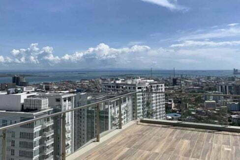 54-rent-alcoves-5-balcony1
