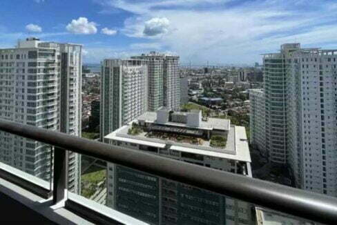 54-rent-alcoves-6-balcony2