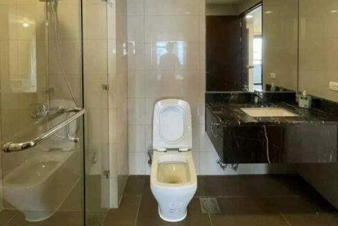 54-rent-alcoves-8-bath1