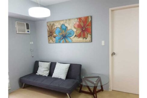 92-rent-1br-avidatowers-3-living2