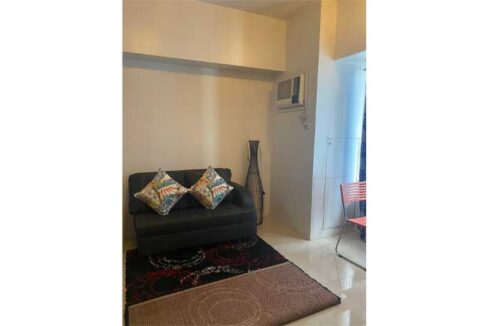 100-rent-studio-calyx-itpark-3-living1