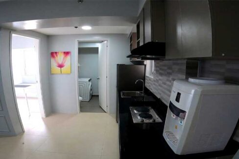 106-rent-1br-avidariala-itpark-8-kitchen1