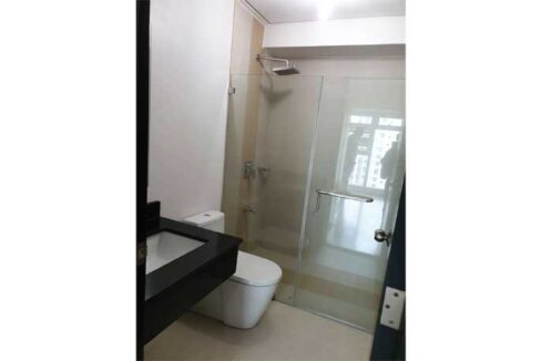 26-resale-1br-solinea-cbp-5-bath1