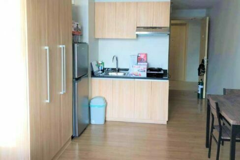 60-rent-s-solinea-cbp-5-kitchen1