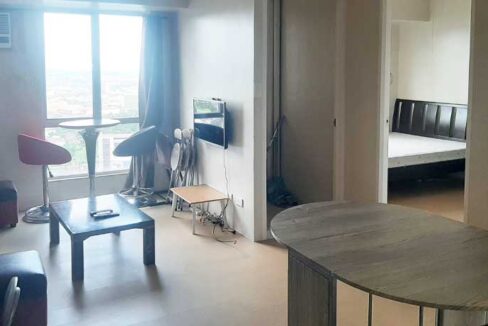 97-rent-1br-avidatower-t2-3-living2