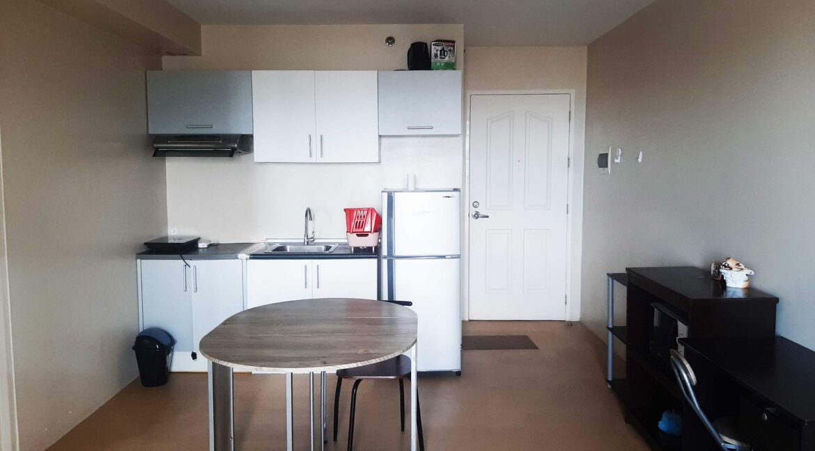 97-rent-1br-avidatower-t2-5-kitchen1