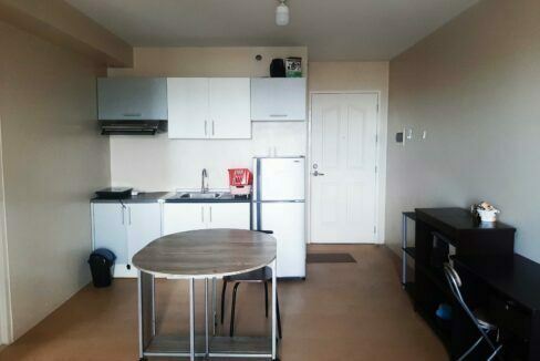 97-rent-1br-avidatower-t2-5-kitchen1