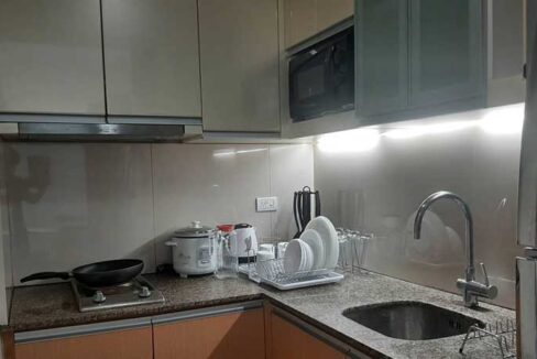 26-rent-s-9-Boulevard-Mactan-7-kitchen2