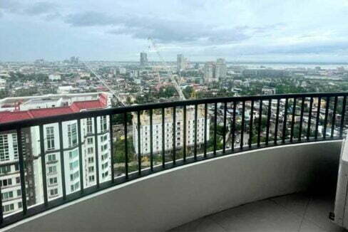 66-rent-s-calyx-cbp-7-balcony1