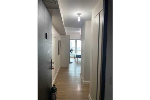 CBP-rent-69-Solinea-1BR-5-hall1jpg