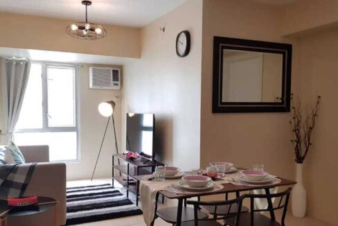 itpark-rent-129-avidatowers-2br-3-dining3