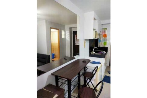 30-resale-urbandecahomestipolo-s-3-dining1