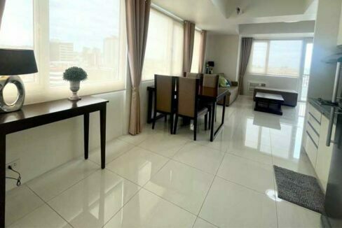 cbp-rent-85-calyxresidences-1br-3-dining2