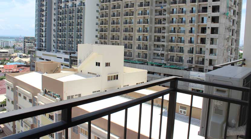 kasambagan-rent-23-88thAvenue-s-3-balcony1