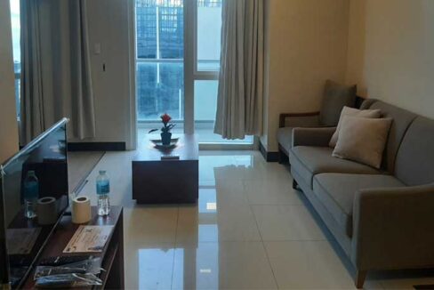 mactan-rent-29-pacificresidences-s-2-living1