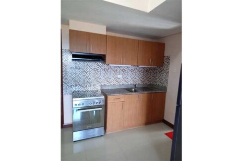 mactan-rent-30-amisa-2br-4-kitchen1