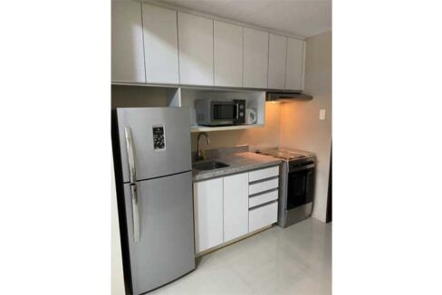 itpark-rent-135-calyxcentre-1br-4-kitchen1