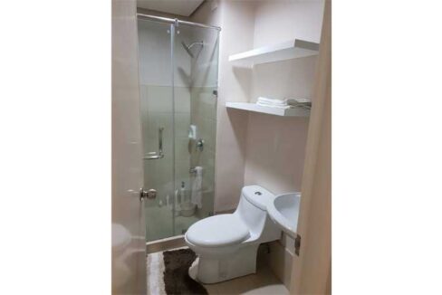 itpark-rent-136-avidatower-2br-4-bath2