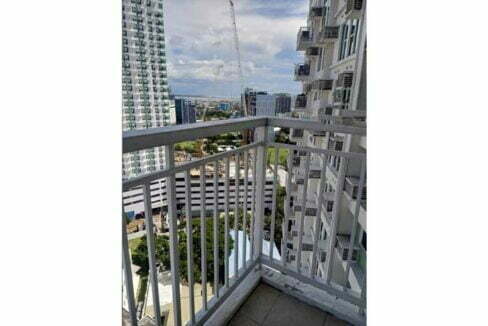 cbp-rent-93-solinea-2br-3-balcony1