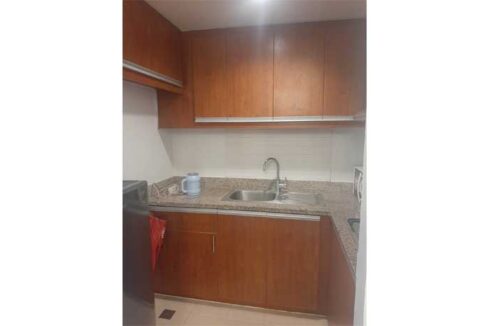 lahug-rent-87-marcopoloresidences-1br-3-kitchen1