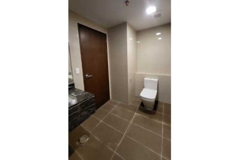 v2-38-resale-thealcoves-1br-4-bath3