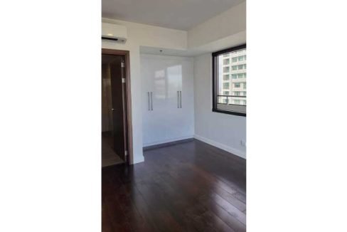 38-resale-thealcoves-1br-1-bed3
