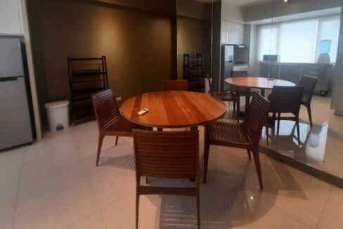 cbp-rent-104-calyxresidences-1br-4-dining2