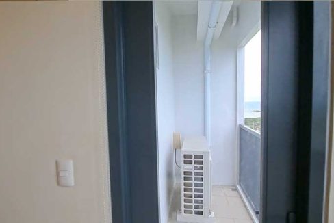 mactan-rent-32-onemanchester-1br-3-balcony1