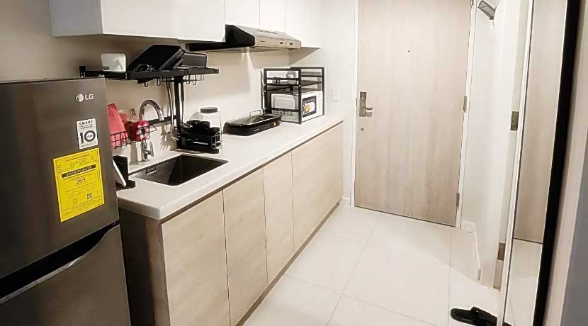 mandaue-rent-18-mandanibay-s-3-kitchen2