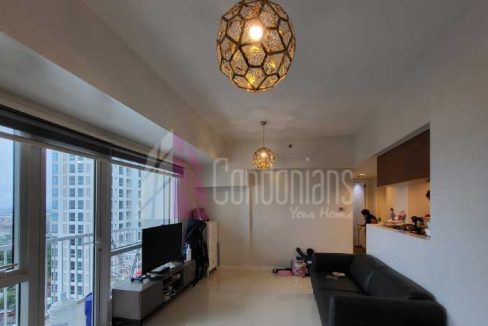 40-resale-lahug-marcopoloresidences-2br-2-living1