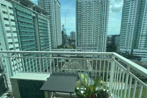 CBP-Rent-118-Solinea-2BR-3-balcony1