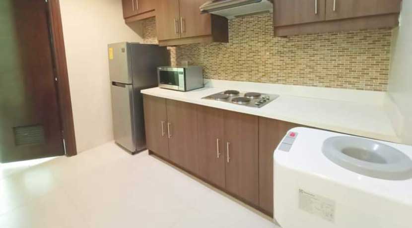 Lahug-Rent-89-The-Padgett-Place-2BR-4-kitchen2