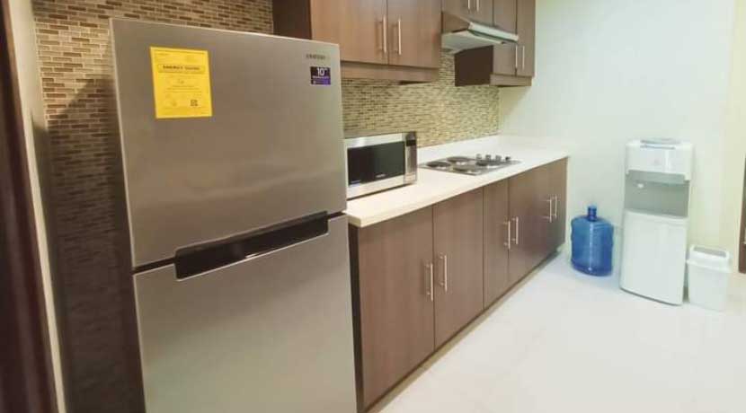 Lahug-Rent-89-The-Padgett-Place-2BR-4-kitchen3