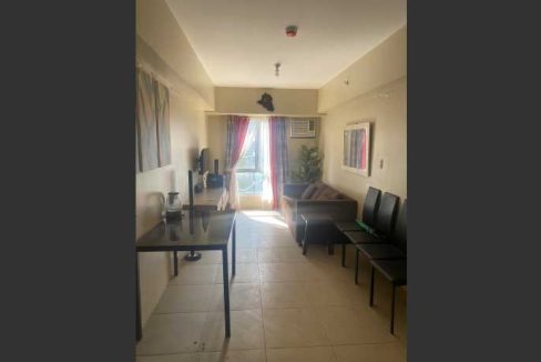 IT-Park-Rent-168-Avida-Riala-1BR-2-living2