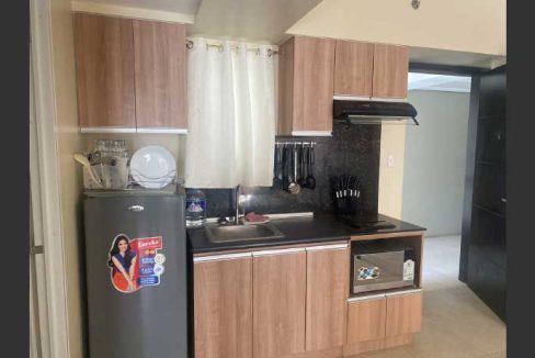 IT-Park-Rent-168-Avida-Riala-1BR-3-kitchen1