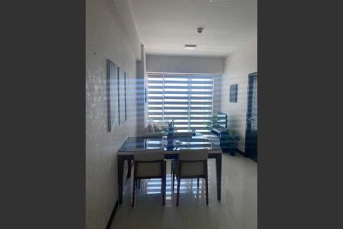 Mactan-Rent-37-8-Newtown-1BR-2-dining1