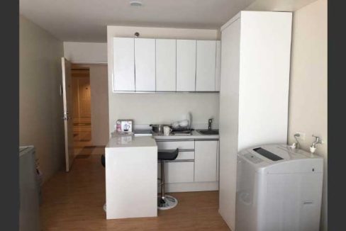 it-park-rent-175-avida-towers-s-2-kitchen1