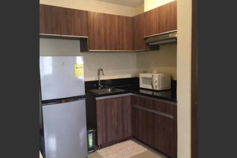 lahug-rent-92-azaleaplace-1br-4-kitchen1