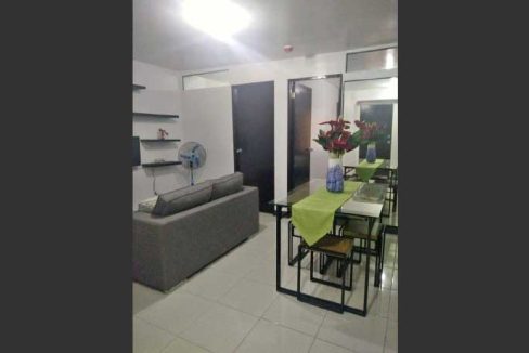 mandaue-rent-25-urban-deca-homes-hernan-2br-2-living1