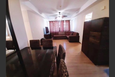 74-resale-kasambagan-grand-cenia-2br-2-living1