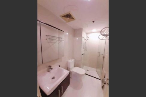 74-resale-kasambagan-grand-cenia-2br-5-bath1