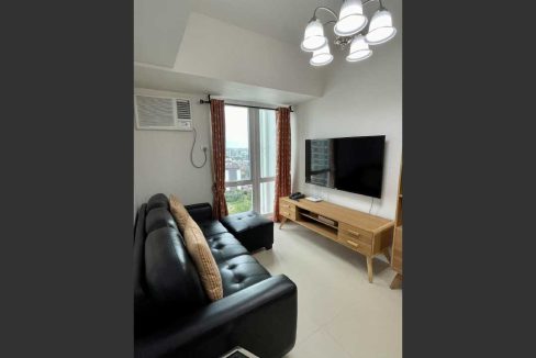 cbp-rent-141-solinea-1br-1-living2