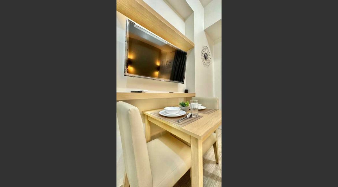 lahug-rent-101-the-median-s-2-dining1