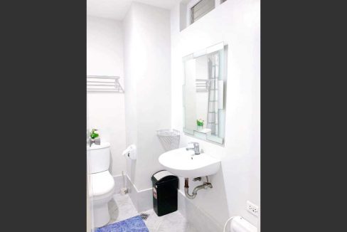 mactan-rent-43-amani-grand-s-5-bath1